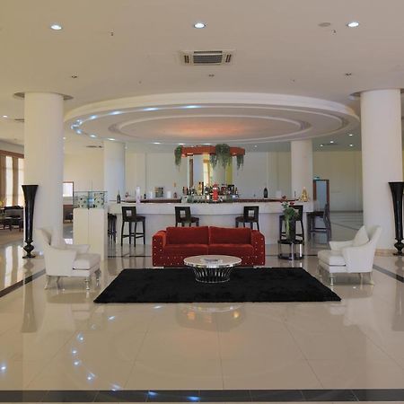 Hotel Victoria Garden Camama Екстериор снимка